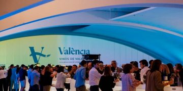 La DO Vinos de Valencia presenta su nueva imagen en la 17 Noche del Vino