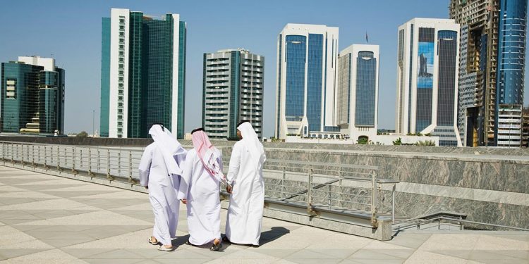 Arabia Saudí permitirá el alcohol en hoteles